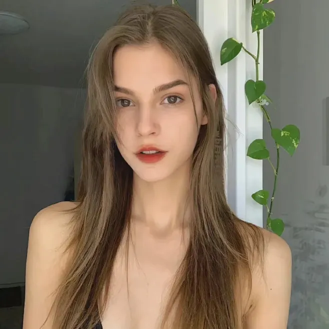 سقلین مشتاق avatar